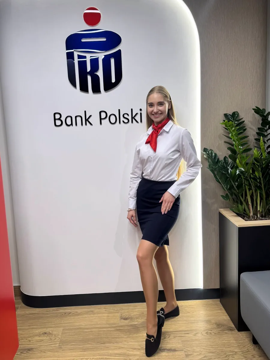 hostessa-otwarcie-oddzialu-rybnik-pko hostessa otwarcie oddziału PKO BP Rybnik