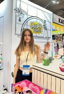 hostessa pyrkon poznan mtp obsluga stoiska